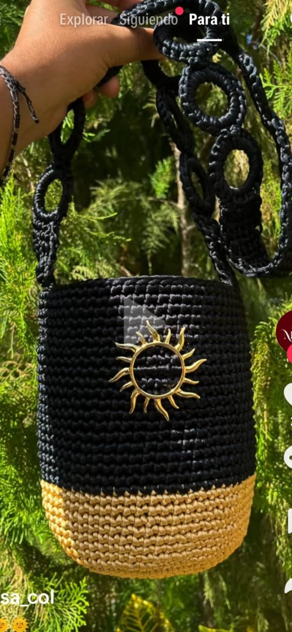 Bolso artesanal crochet