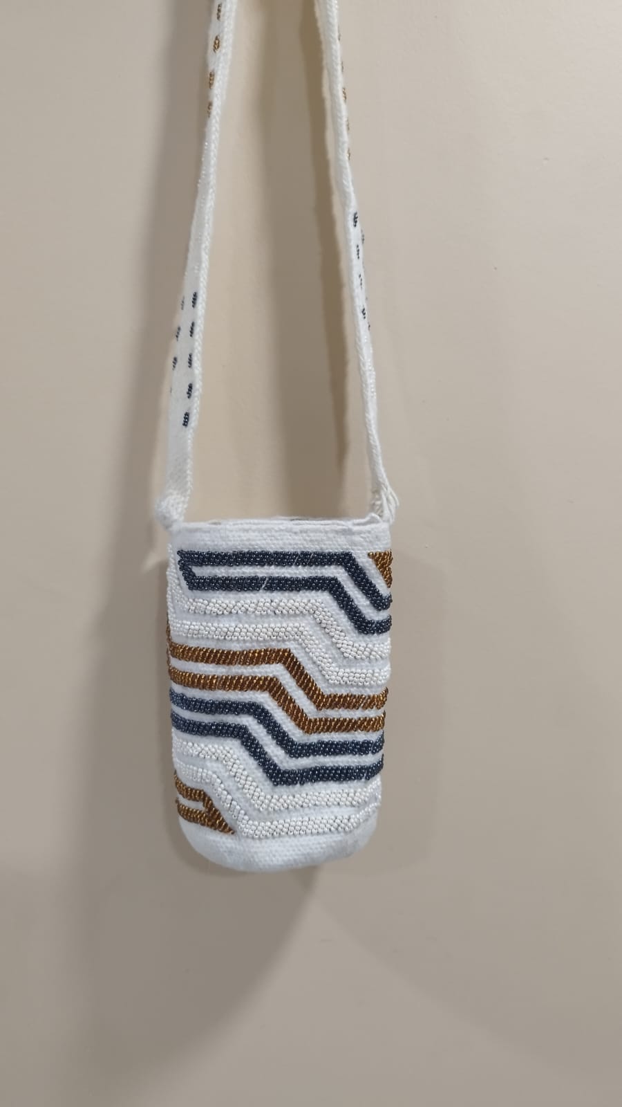 Mochila Kamhuama mediana con mostacilla - Image 8